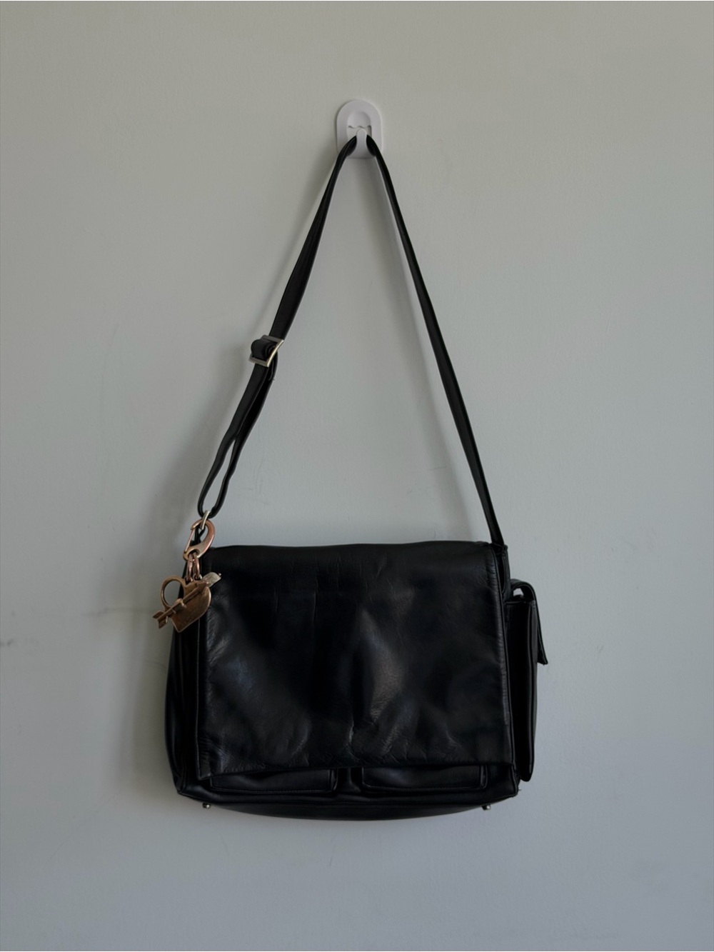 Danier Black Leather Crossbody Messenger Bag with Gold Hardware